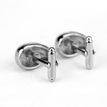 Load image into Gallery viewer, Alien Head Cuff Links, With Red Eye Detail.