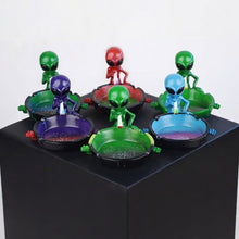 Load image into Gallery viewer, Alien Ashtray...
