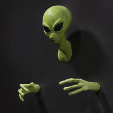 Load image into Gallery viewer, Wall Mounted Alien Head &amp; Hands
