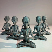 Load image into Gallery viewer, Meditating Alien Resin Statue
